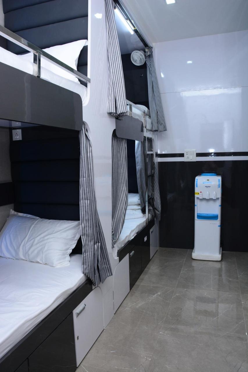 Ocean Dormitory Mumbai Kültér fotó